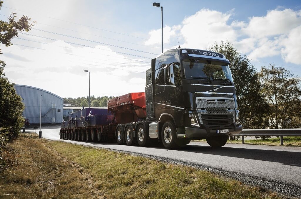 Hoe specificeer je een voertuig voor veeleisend zwaar en exceptioneel transport?