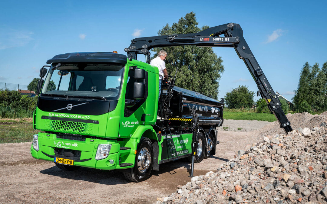 H. van Wijk Transport zet Volvo FE Electric in voor infraprojecten in Amsterdam