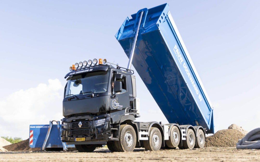 Renault Trucks toont zijn bouwvoertuigen op kipper event