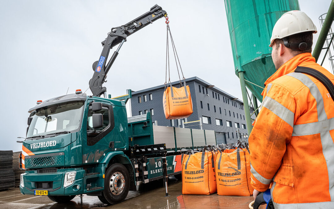 Vrijbloed Transport voorloper in duurzaam transport met nu tien elektrische Volvo-trucks