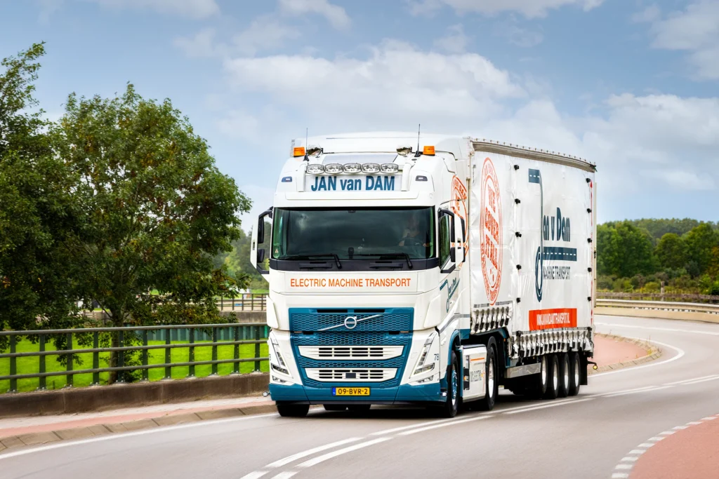 Van Dijk Groep - Volvo Truck Elektrisch - Jan Van Dam Transport